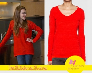 Kiralık Aşk Final Bölüm kıyafetleri Defne'nin giydiği kırmızı triko Calvin Klein.