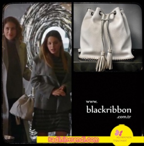 Paramparça 94 bölüm kıyafetleri Cansu beyaz sırt çantası Black Ribbon markadır.