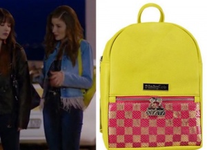 Asuman sarı pembe sırt çantası hakiki deridir ve markası Pinky Lola