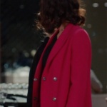 Kalp Atışı son bölümde Merve'nin giydiği kırmızı ceket nerden